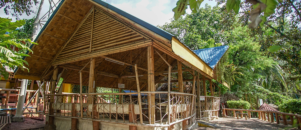 Ameneties - Picnit Hut